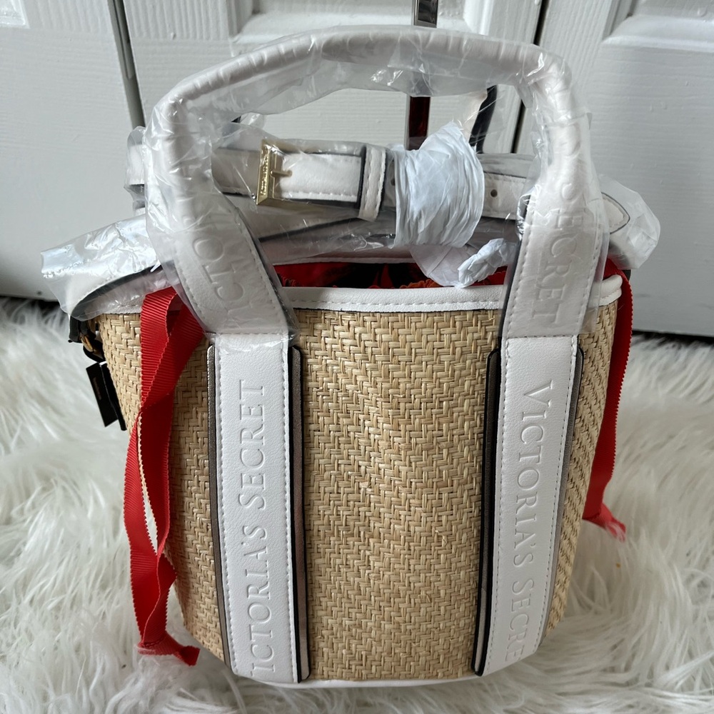 Vs crossbody